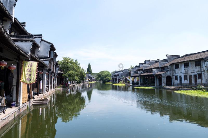 进击的城堡